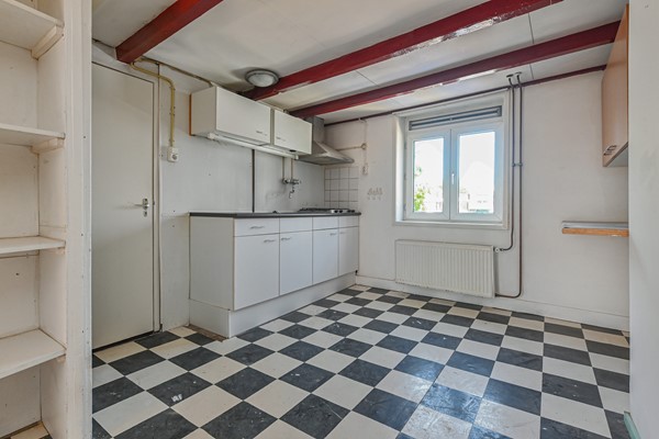Medium property photo - Van Hogendorpstraat 7A, 2515 NR Den Haag